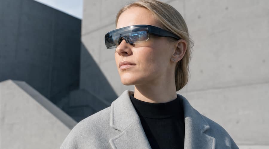 Snap's $2,195 Specs bet everything on AR being the next smartphone