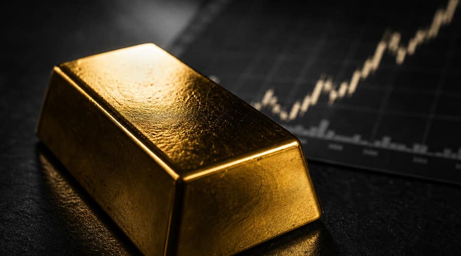Gold is holding above $4,000 the day before the Fed decides and the stakes are real
